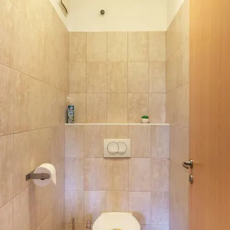 Riverview Deluxe/garage&swimming Pool Free *
