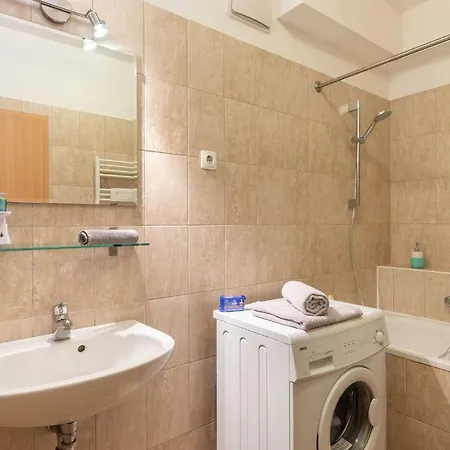 Riverview Deluxe/garage&swimming Pool Free * Budapest