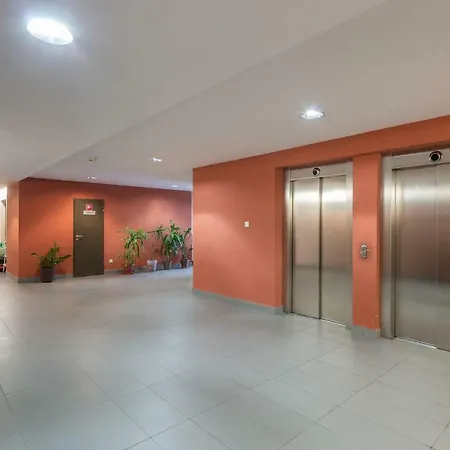 Riverview Deluxe/garage&swimming Pool Free