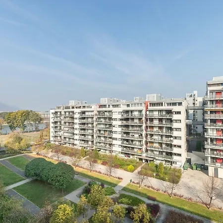Riverview Deluxe/garage&swimming Pool Free Apartment *